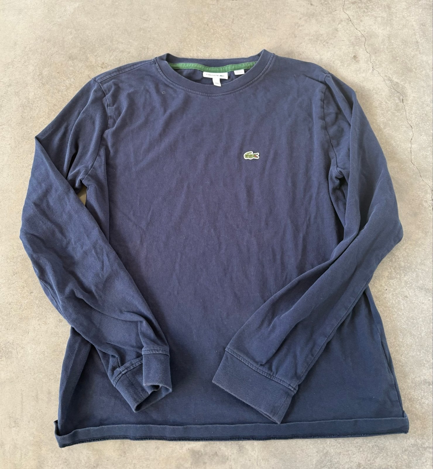 Lacoste T-shirt lange mouw - Donkerblauw - Maat 164, Kleding | Heren, Ophalen of Verzenden, Gedragen, Overige maten, Blauw
