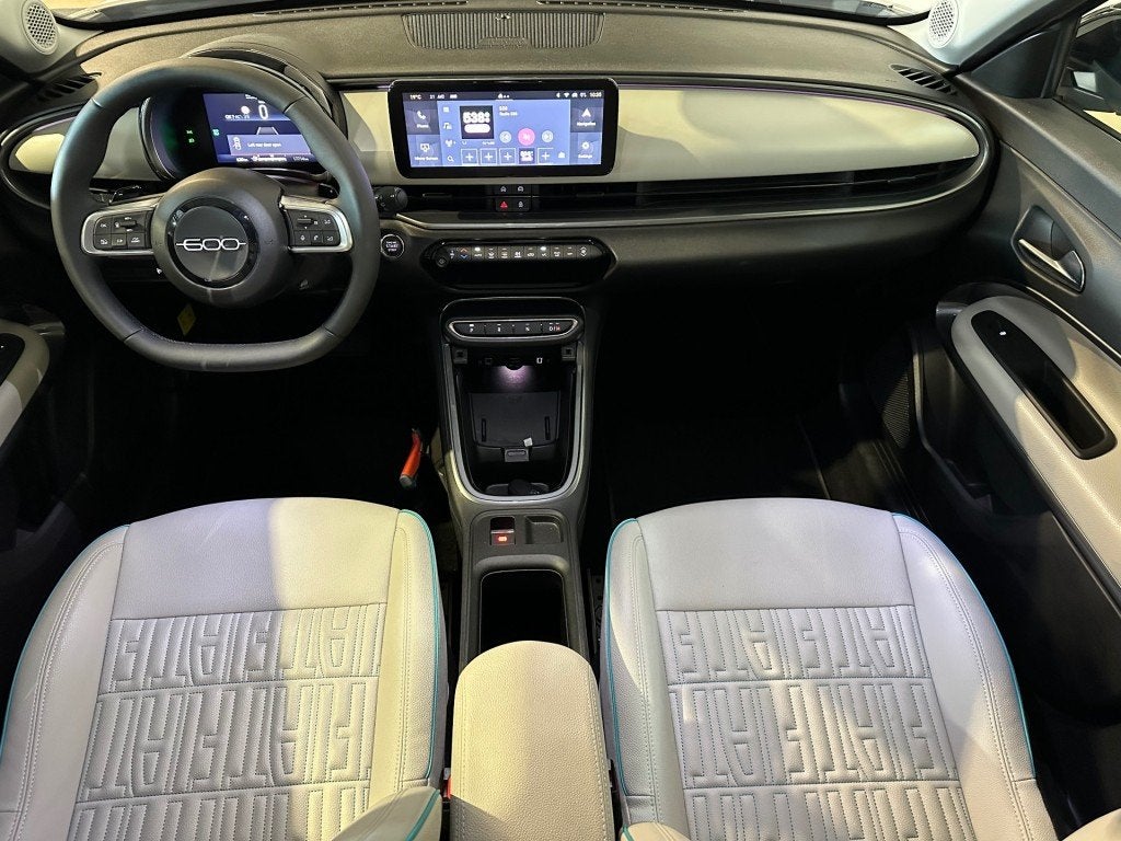Fiat 600 1.2 HYBRID LA PRIMA l NAP l ELEK KOFFER l MEMORY l, Auto's, 101 pk, Gebruikt, Overige modellen, 1199 cc