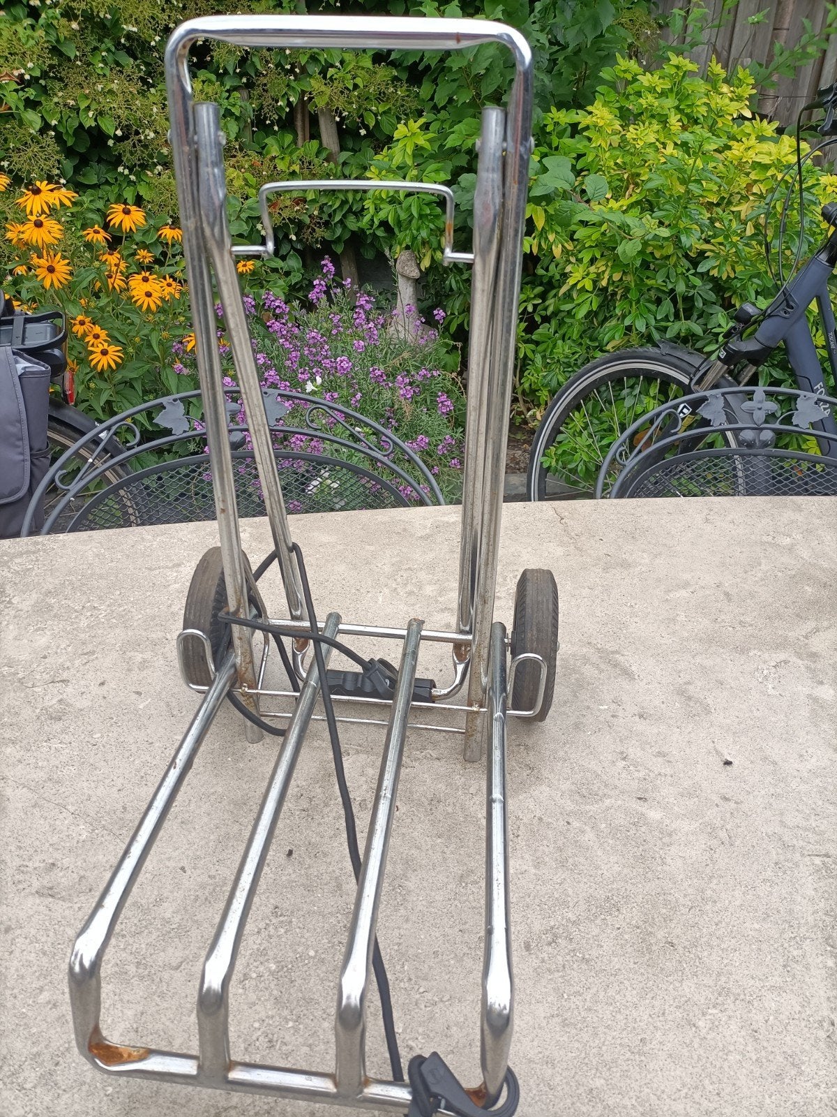 Opvouwbare steekwagen voor watertanks caravan, Ophalen