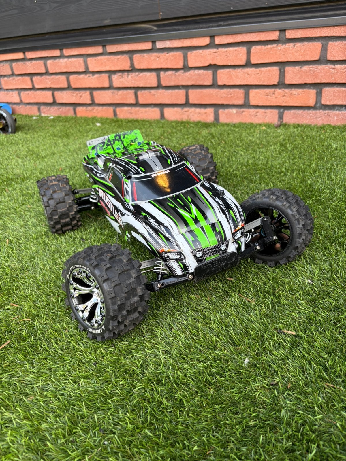 Traxxas rustler, Ophalen of Verzenden, Zo goed als nieuw, Auto offroad