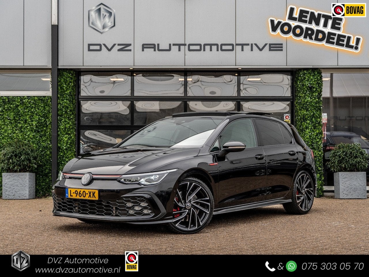 Volkswagen Golf 2.0 TSI DSG 245PK GTI | Pano | Leder | Sterr, 730 kg, Euro 6, 4 cilinders, Zwart