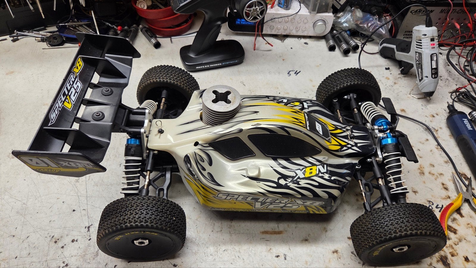 te koop mooie carson specter x8, Gebruikt, Ophalen of Verzenden, Auto onroad, Schaal 1:8