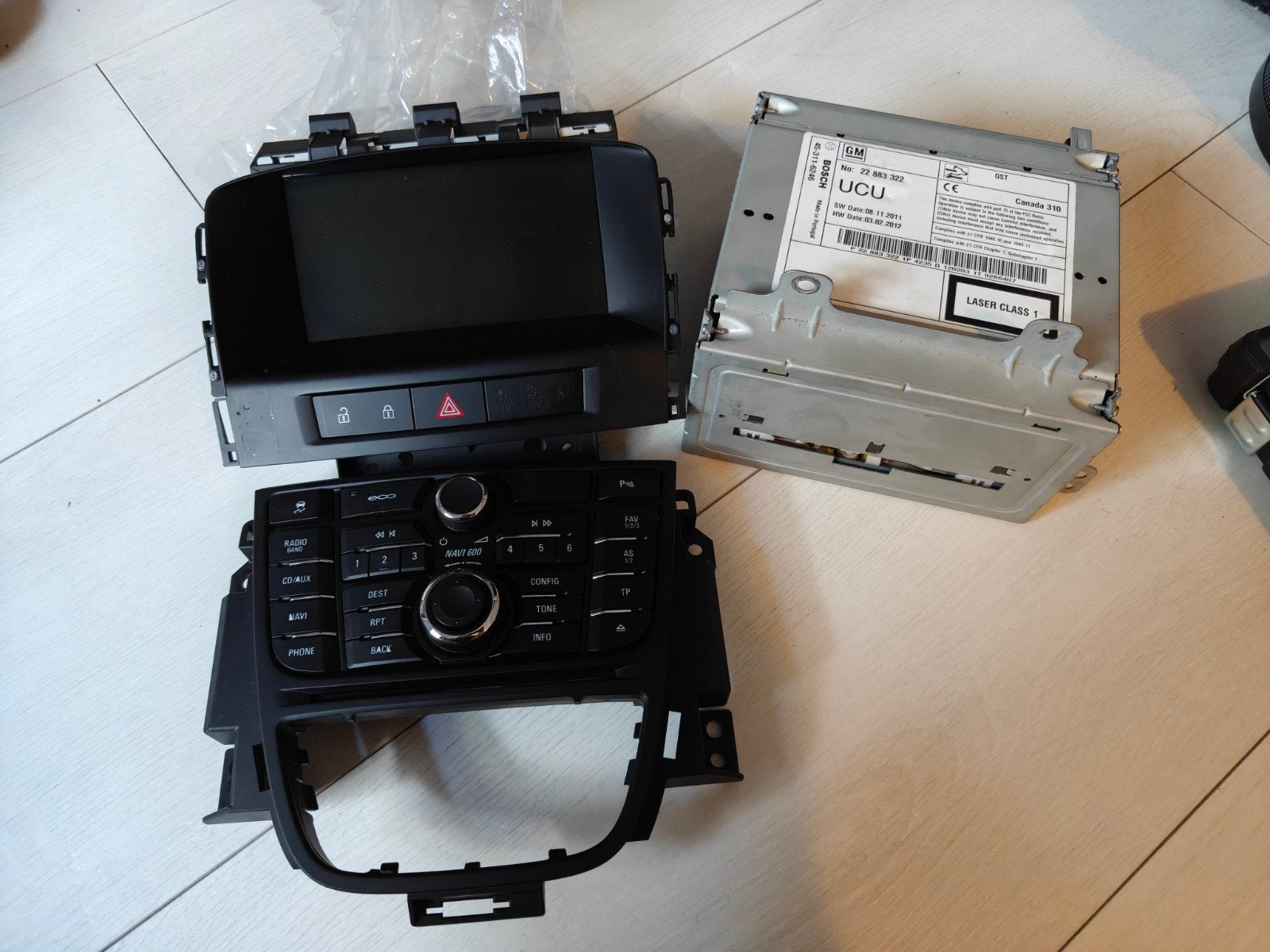 Opel Astra J 2013 Radio Navi 600 Infotainmentsysteem Complee, Auto diversen, Autoradio's, Ophalen, Zo goed als nieuw