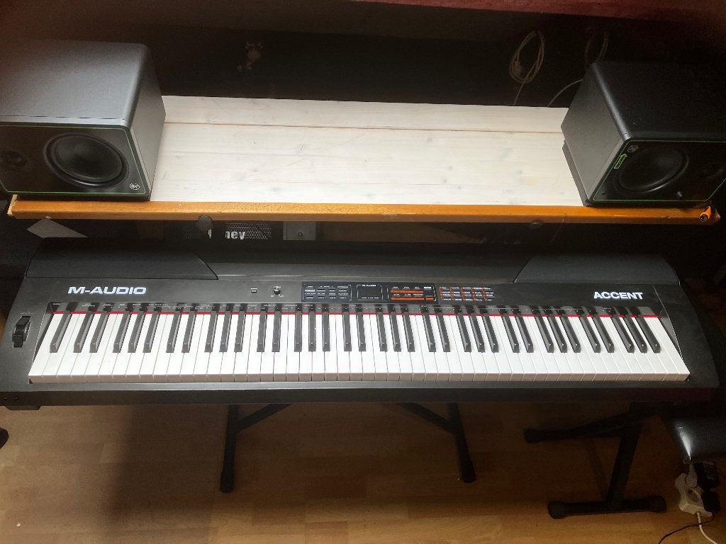 Piano / Usb Midi Controller en Keyboard, Muziek en Instrumenten, Ophalen, Gebruikt, 88 toetsen, Overige merken