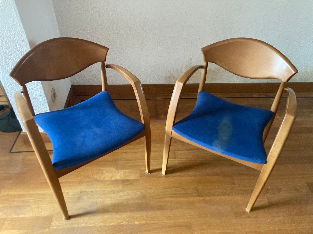 2 vintage jaren 90 Spaanse gebogen houten eetkamerstoelen, Huis en Inrichting, Stoelen, Gebruikt, Twee, Blauw, Spaans