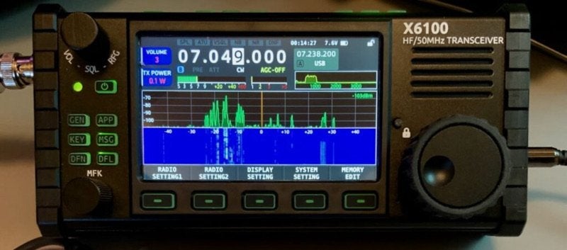 Xiegu X6100 HF/50MHz SDR QRP Transceiver – In perfecte staat, Telecommunicatie, Zenders en Ontvangers, Ophalen of Verzenden, Zo goed als nieuw