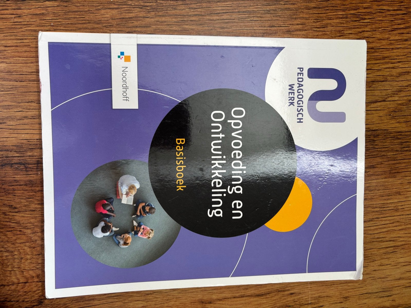 Pedagogisch Werk: Opvoeding en Ontwikkeling Basisboek, Boeken, Ophalen of Verzenden, Gelezen, Overige niveaus, Overige vakken