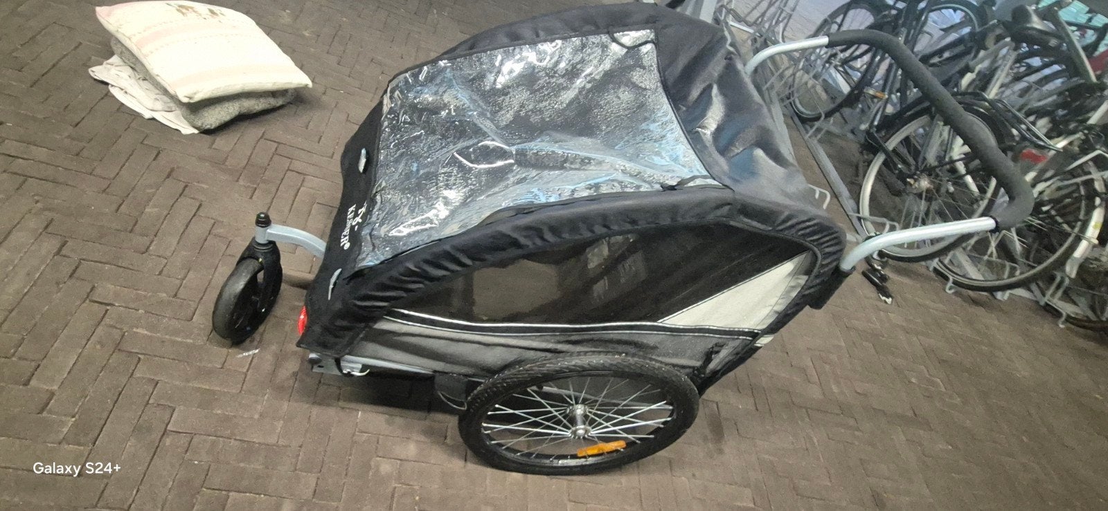 Fietskar voor kinderen of bagage - Gebruikt, Ophalen of Verzenden, Zo goed als nieuw