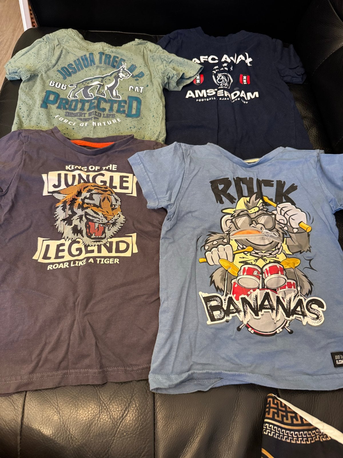 3x Jola Mode T-shirts + 1 extra Maat 104-110 Z.g.a.n., Kinderen en Baby's, Kinderkleding | Maat 104, Ophalen of Verzenden, Zo goed als nieuw