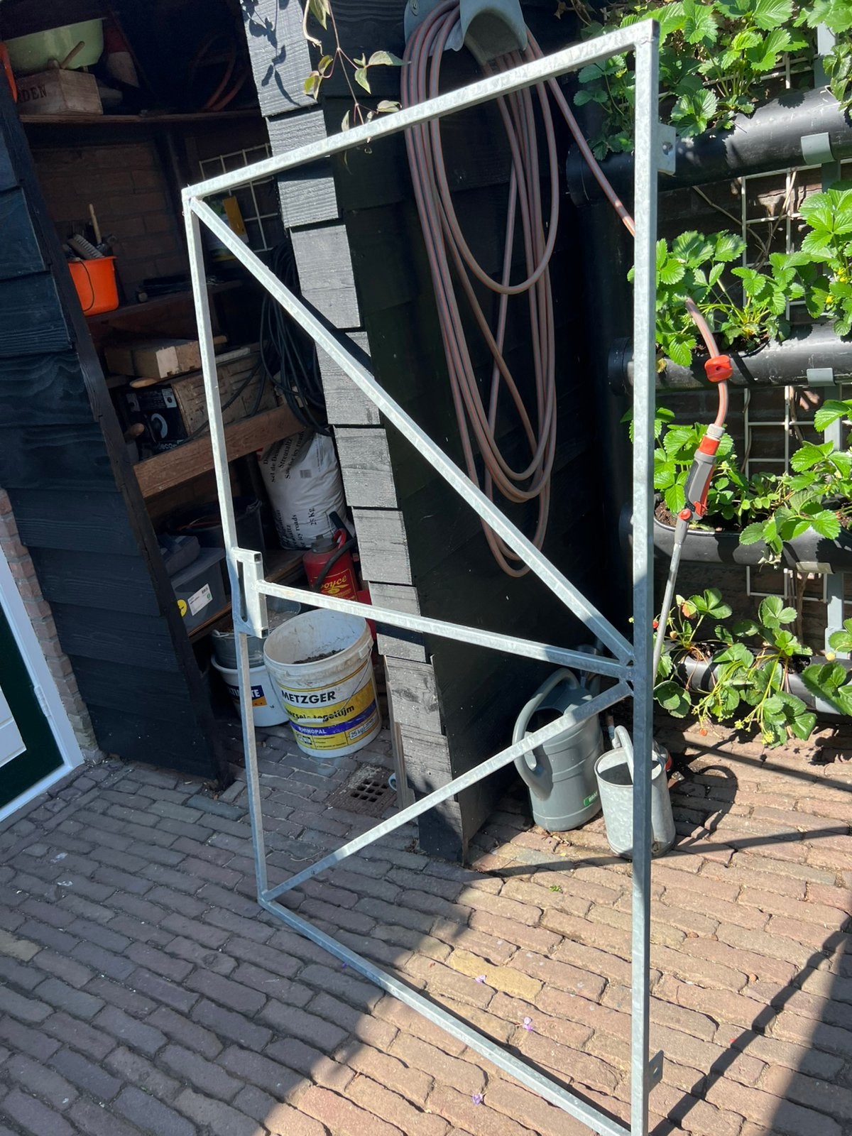 Tuinpoort frame, Ophalen, 100 tot 150 cm, Zo goed als nieuw, Draaipoort