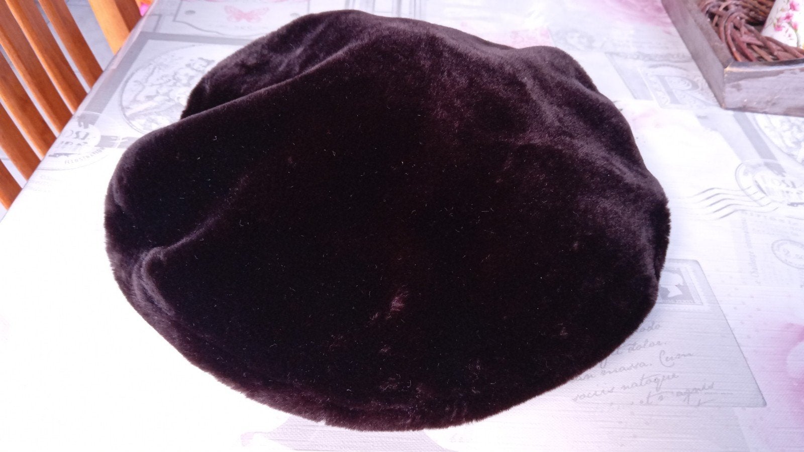 Donkerbruine baret van imitatiebont, Nieuw, One size fits all, Ophalen of Verzenden, Pet