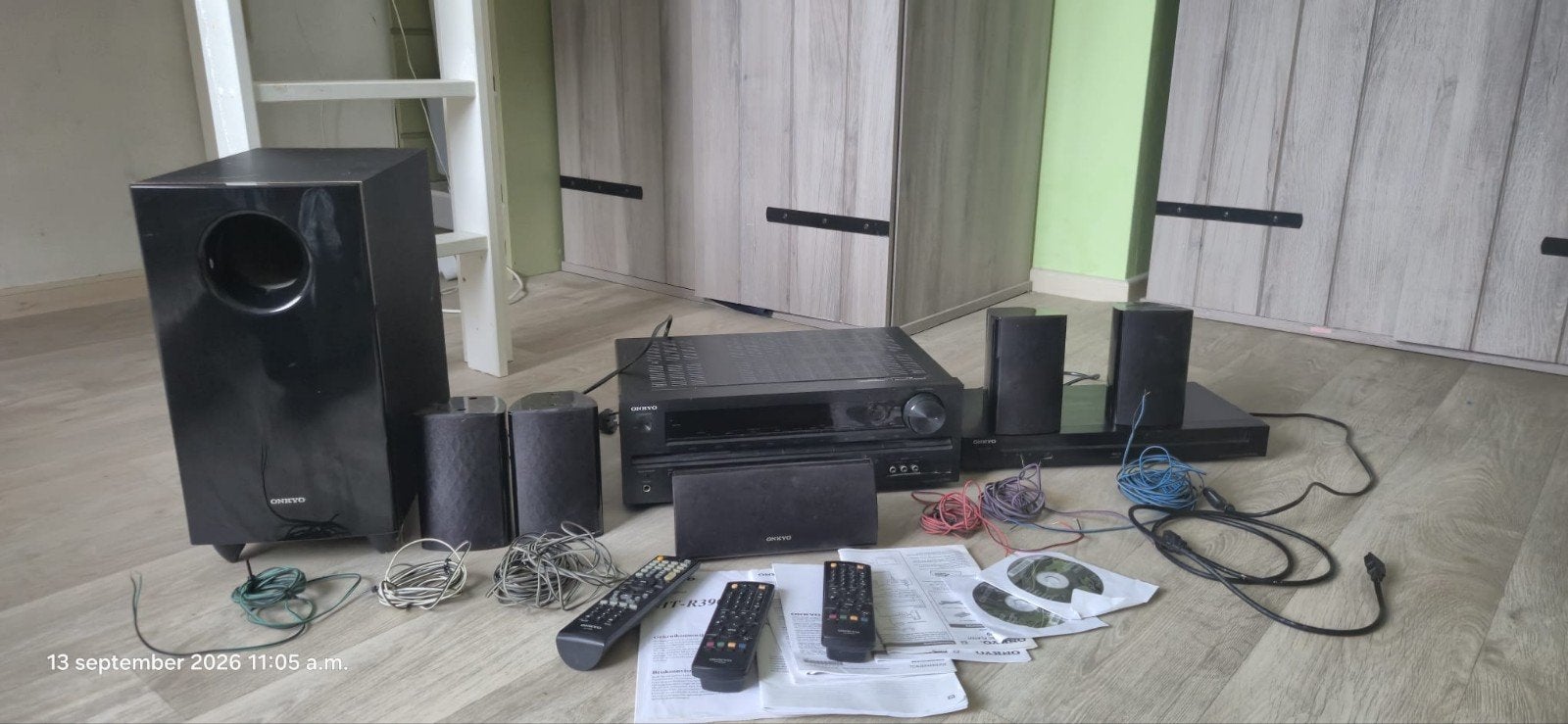 Onkyo HT-R390 Home Cinema Set met 5.1 Luidsprekers, Gebruikt, 70 watt of meer, 5.1-systeem, Dvd-speler