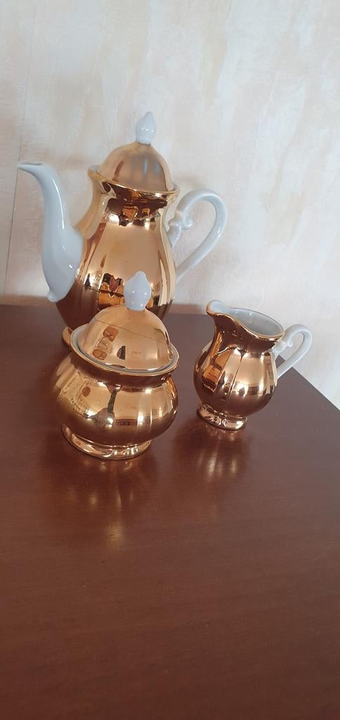 Vintage Goudkleurig Koffie/Theeservies - 3 Delig, Antiek en Kunst, Antiek | Porselein, Ophalen