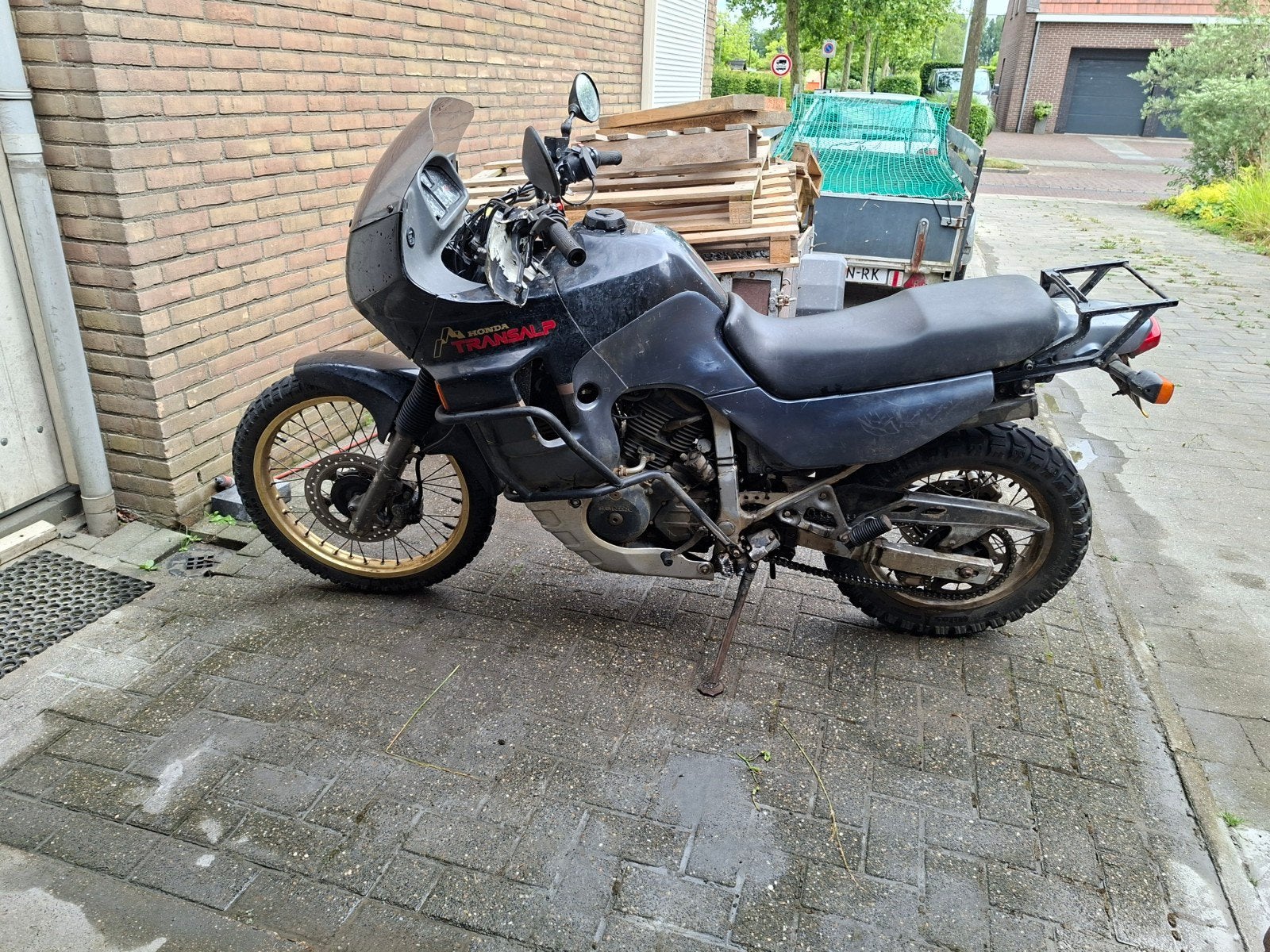 Honda Transalp XL600V, Toermotor