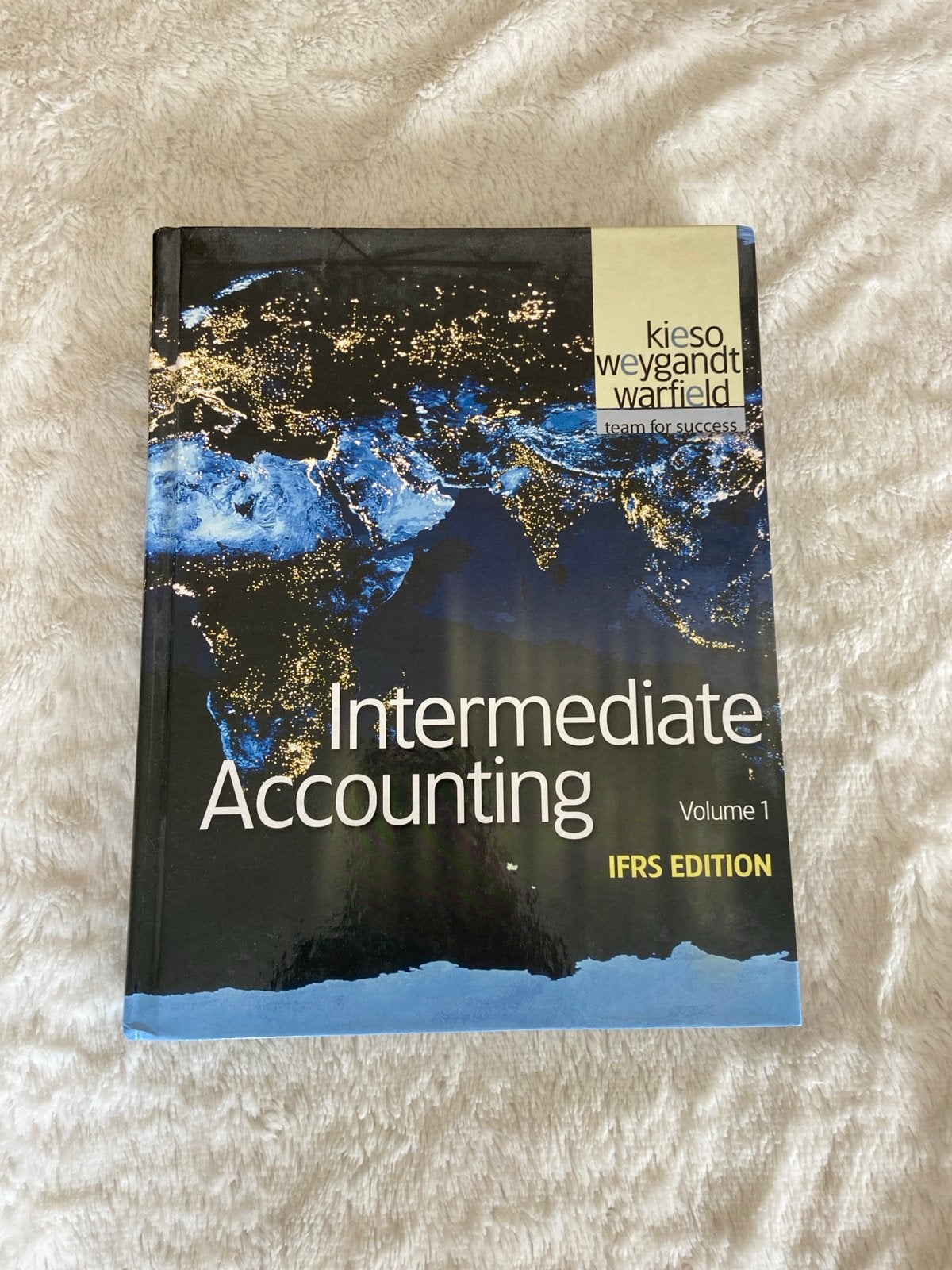 Intermediate Accounting Volume 1 IFRS Edition, Ophalen of Verzenden, Gamma, Zo goed als nieuw, HBO