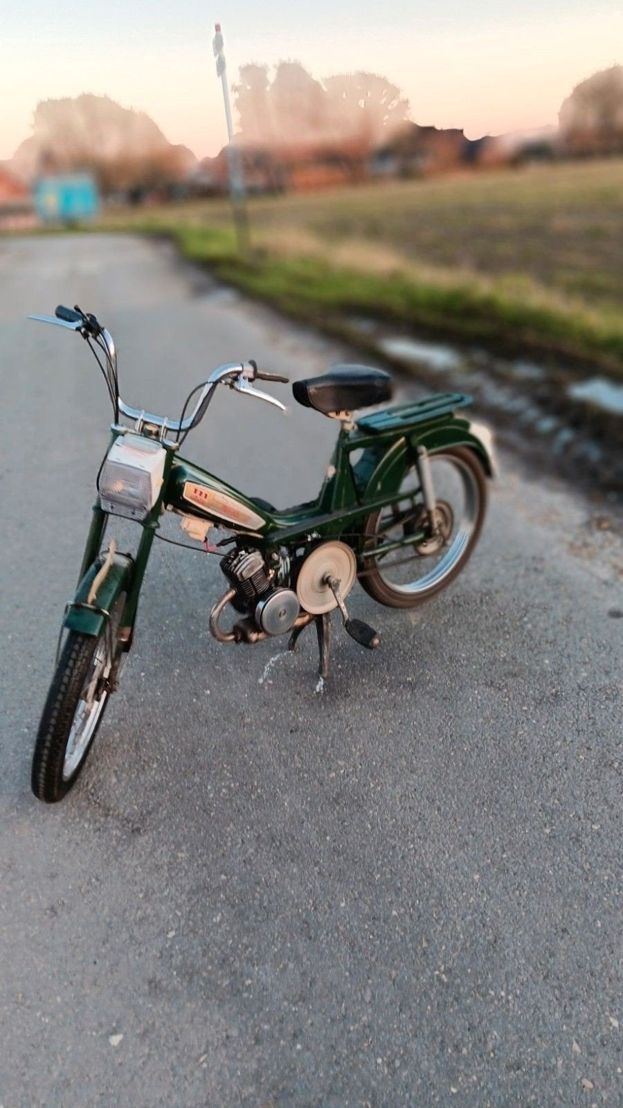 Mobylette AV50 Origineel | Veel vernieuwd | Mooie oldtimer, Fietsen en Brommers, Maximaal 45 km/u, 0 versnellingen, Ophalen of Verzenden