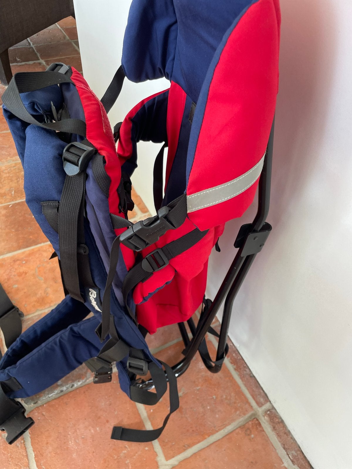 Bergans of Norway Draagzak - Rood/Blauw rugdrager, Overige merken, Gebruikt, Buik of Rug, Ophalen of Verzenden