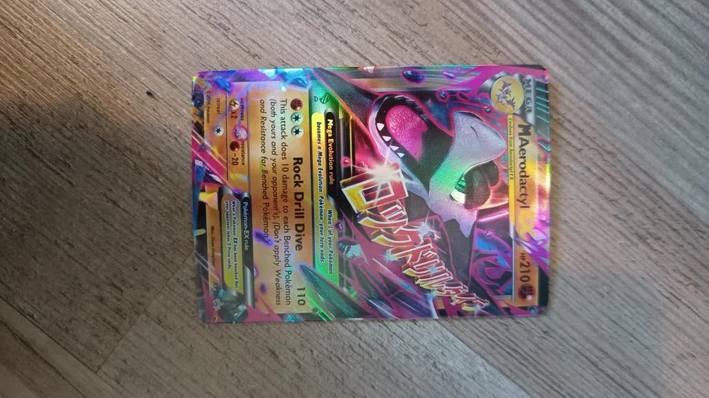 Pokémon M Aerodactyl EX Mega Foil Kaart HP 210, Ophalen of Verzenden, Zo goed als nieuw, Losse kaart, Foil