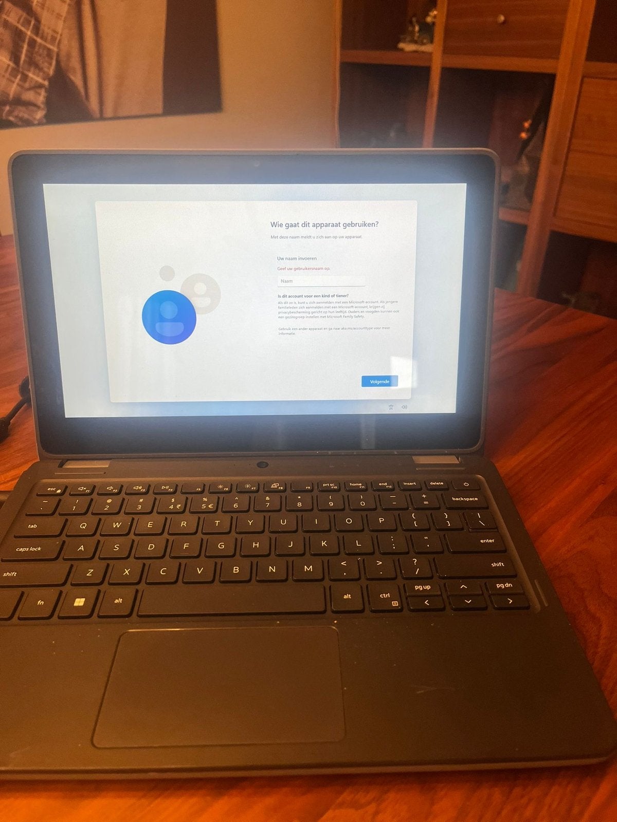 Dell Latitude 3120 2-in-1 Laptop - goede staat, Computers en Software, Windows Laptops, Qwerty, 8 GB, 11 inch, Met touchscreen