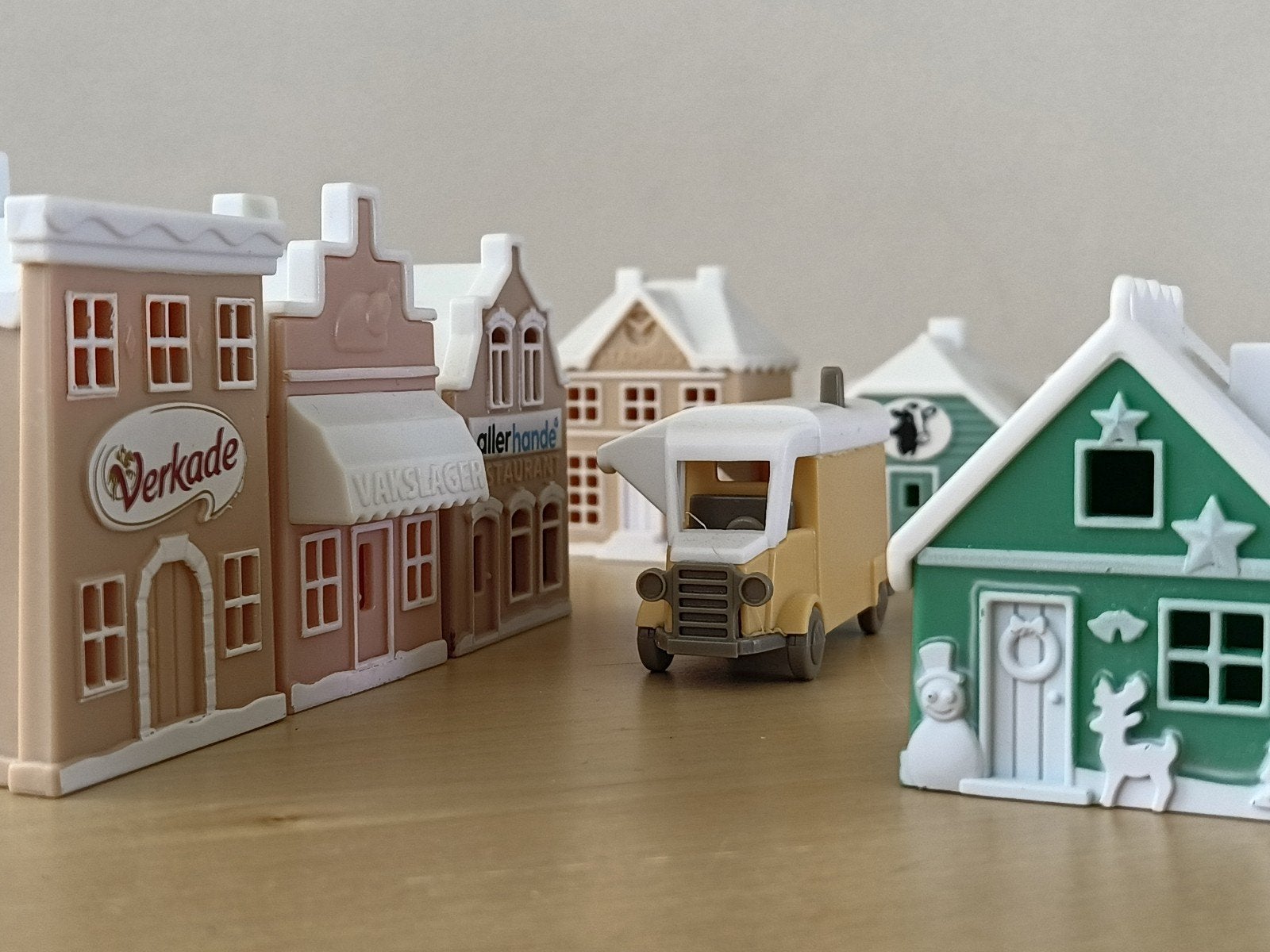 Albert Heijn mini's huisjes en wagen, Ophalen of Verzenden, Zo goed als nieuw, Jongen of Meisje