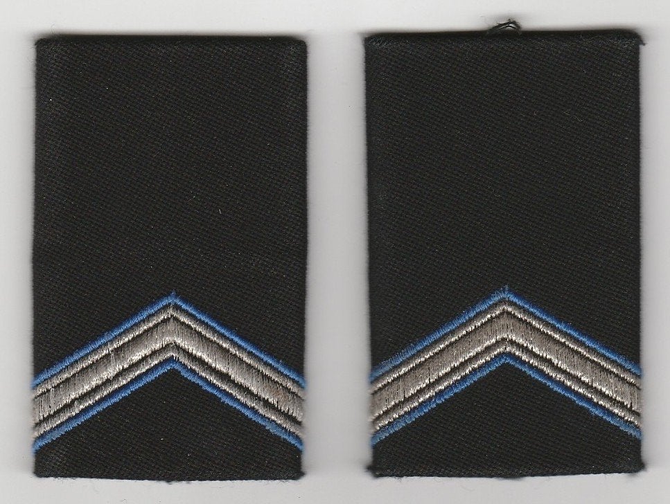 Set rang Marechaussee (KMar) - Wachtmeester (zwart), Verzamelen, Militaria | Algemeen, Verzenden, Marechaussee, Nederland, Embleem of Badge
