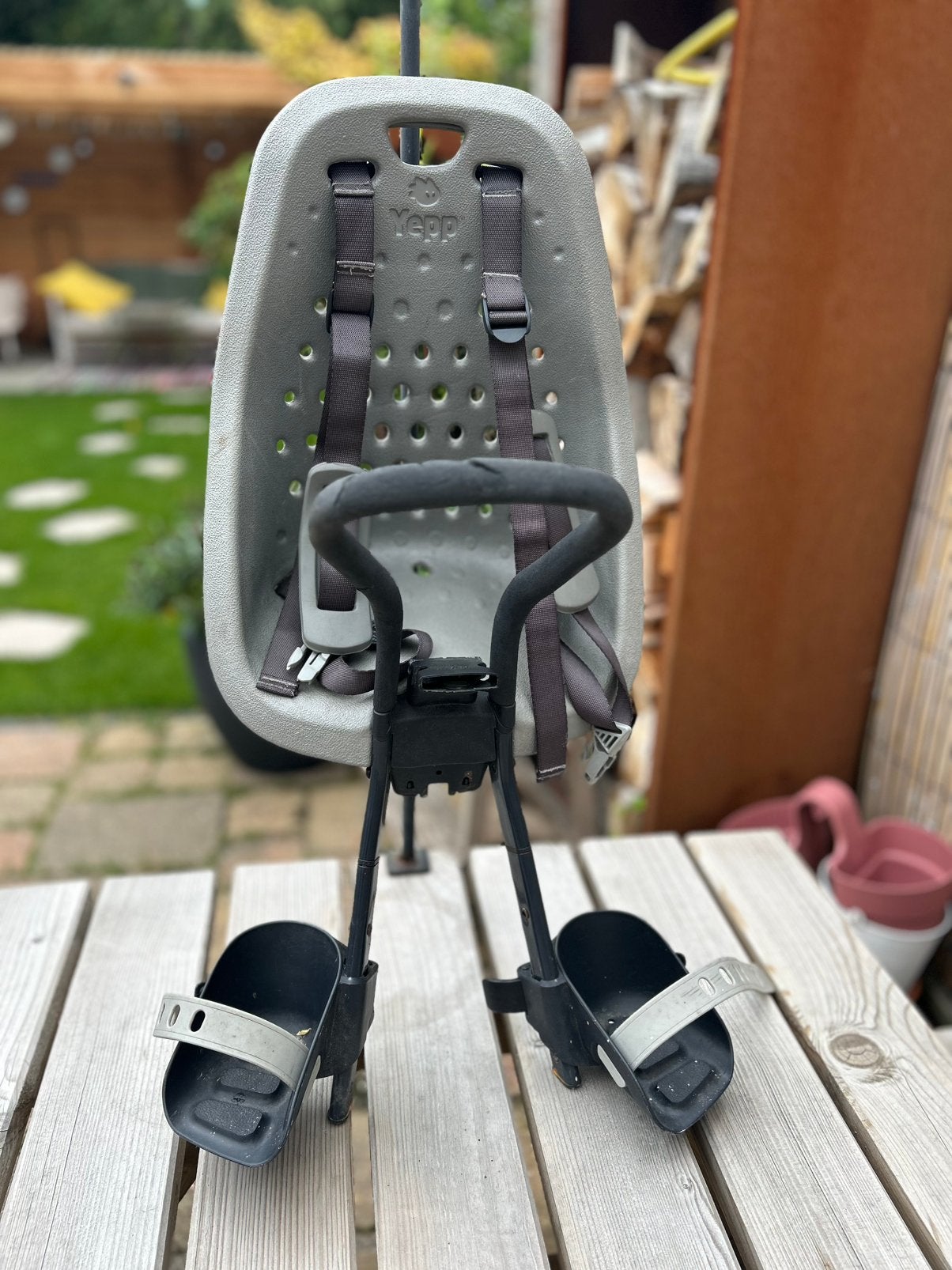 Yepp fietsstoeltje voor met windscherm, Fietsen en Brommers, Fietsaccessoires | Fietsstoeltjes, Ophalen, 0 t/m 18 kg, Voorzitje