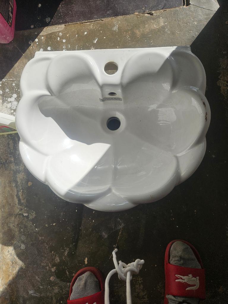 Wasbak duravit, Ophalen, Minder dan 50 cm, Zo goed als nieuw, Minder dan 100 cm