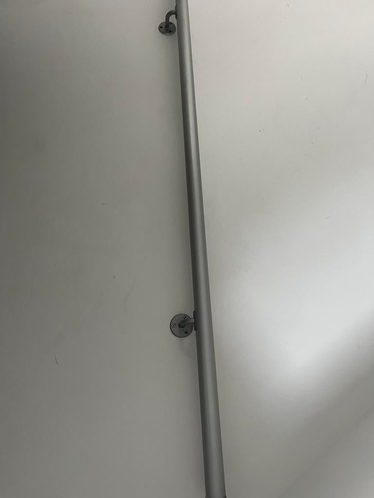 Aluminium ronde trapleuning grijs, Ophalen, Zo goed als nieuw, Minder dan 2 meter