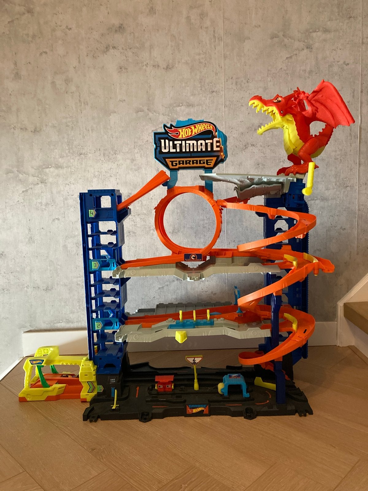 Hot Wheels Ultimate Garage met draak, Ophalen, Zo goed als nieuw