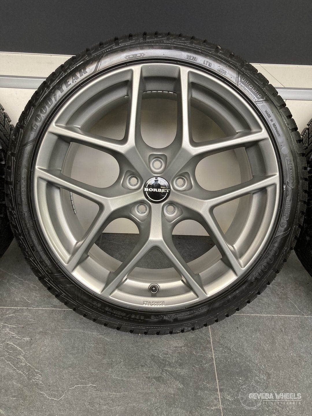 18” Ford Focus MK4 velgen + winterbanden 5x108 235/40/18, Auto-onderdelen, Banden en Velgen, 18 inch, Gebruikt, -, -