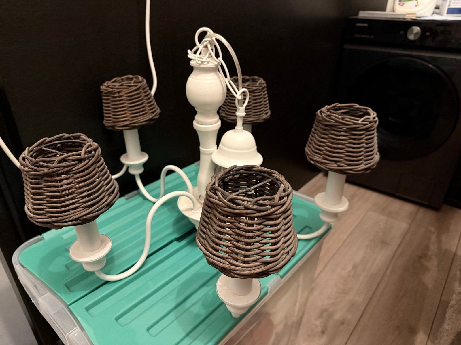 Lamp Kroonluchter met rieten lampenkappen, Ophalen, Gebruikt, Metaal
