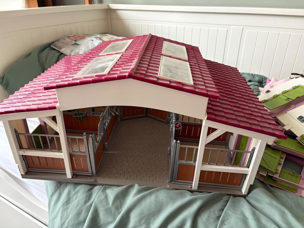 Schleich stal met extra muurtjes, Ophalen of Verzenden, Gebruikt, Jongen of Meisje