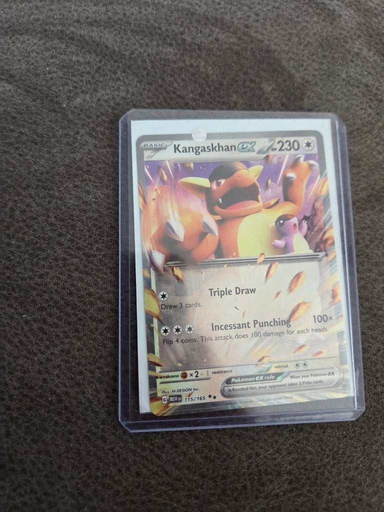 Pokemon kaart kangaskhan, Ophalen of Verzenden, Zo goed als nieuw, Losse kaart, Foil