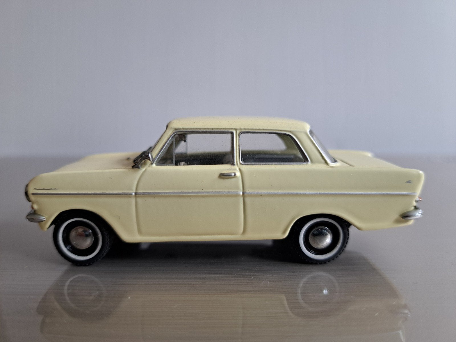 Opel Kadett A, ivoorkleur, minichamps 1:43, nieuw, Ophalen of Verzenden, Nieuw, Auto, MiniChamps