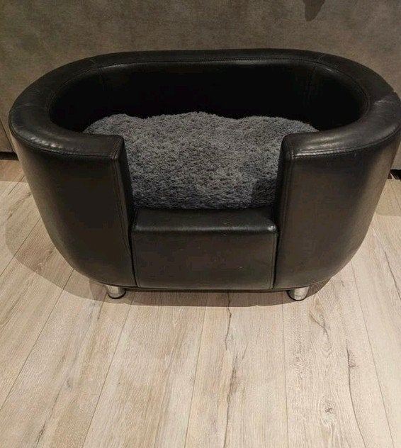 Super Leuke honden sofa van skyleer
Iv, Ophalen, Gebruikt, Overige