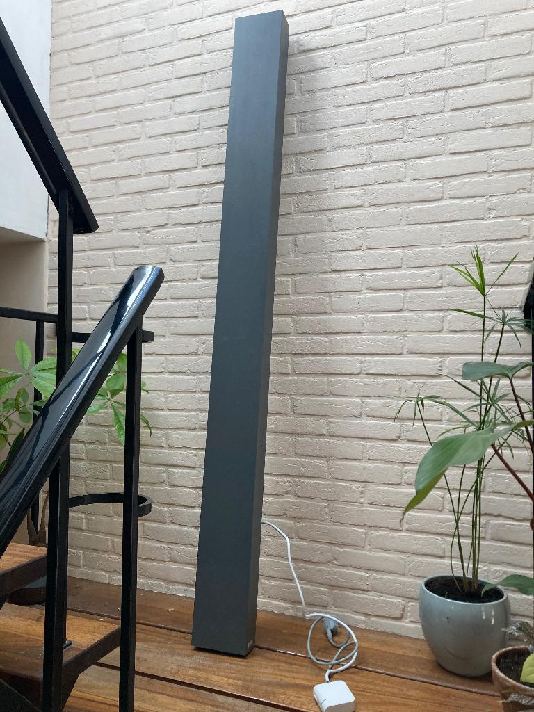 elektrische designradiator van Vasco Beams Mono EL, Doe-het-zelf en Verbouw, Verwarming en Radiatoren, Zo goed als nieuw, Radiator