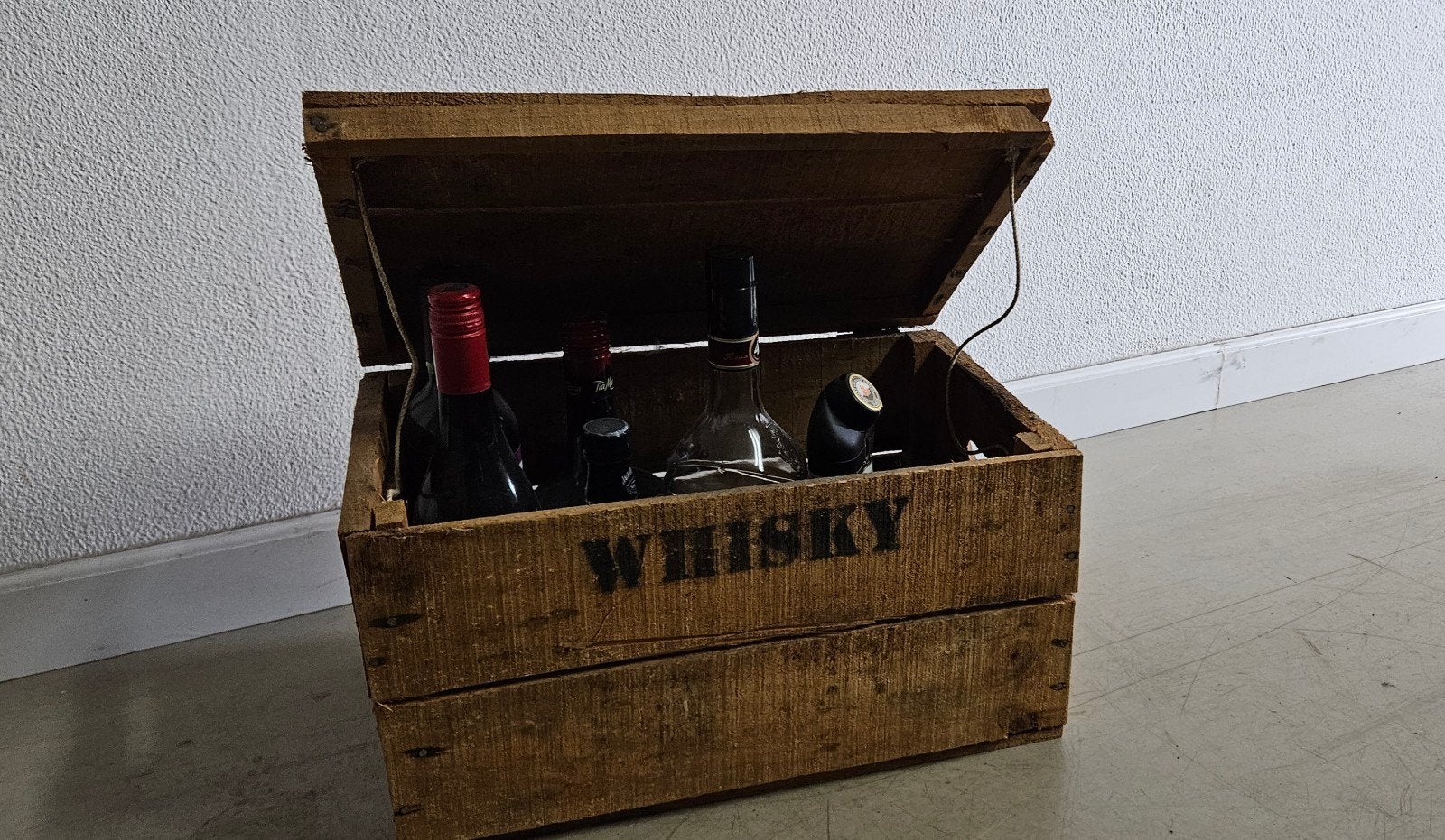 Vintage houten whisky kistje - decoratief, Ophalen of Verzenden