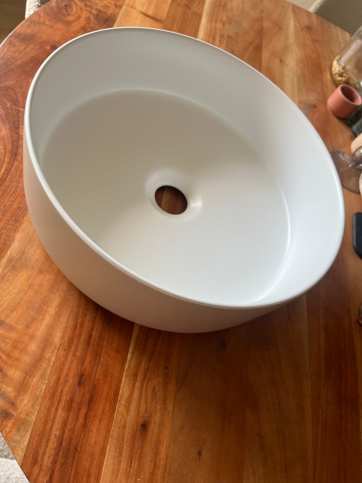 Nieuwe keramische waskom - Beige/Wit, Ophalen of Verzenden, Nieuw, Wastafel