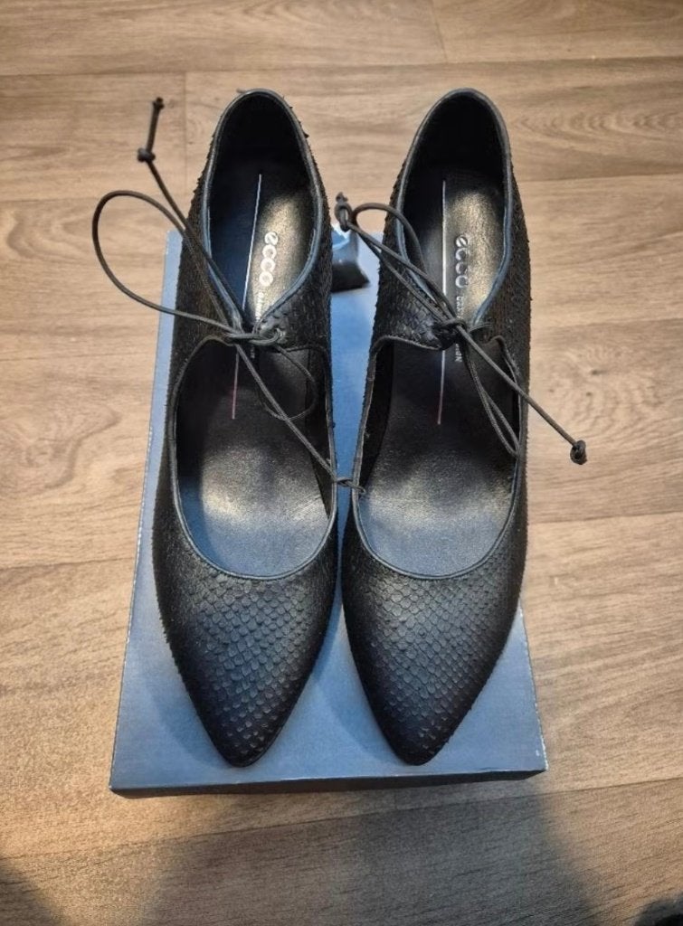 ECCO schoenen, specifiek het model Shape 75 Pointy Mary Jane, Kleding | Dames, Zwart, Nieuw, Ophalen of Verzenden, Sneakers of Gympen