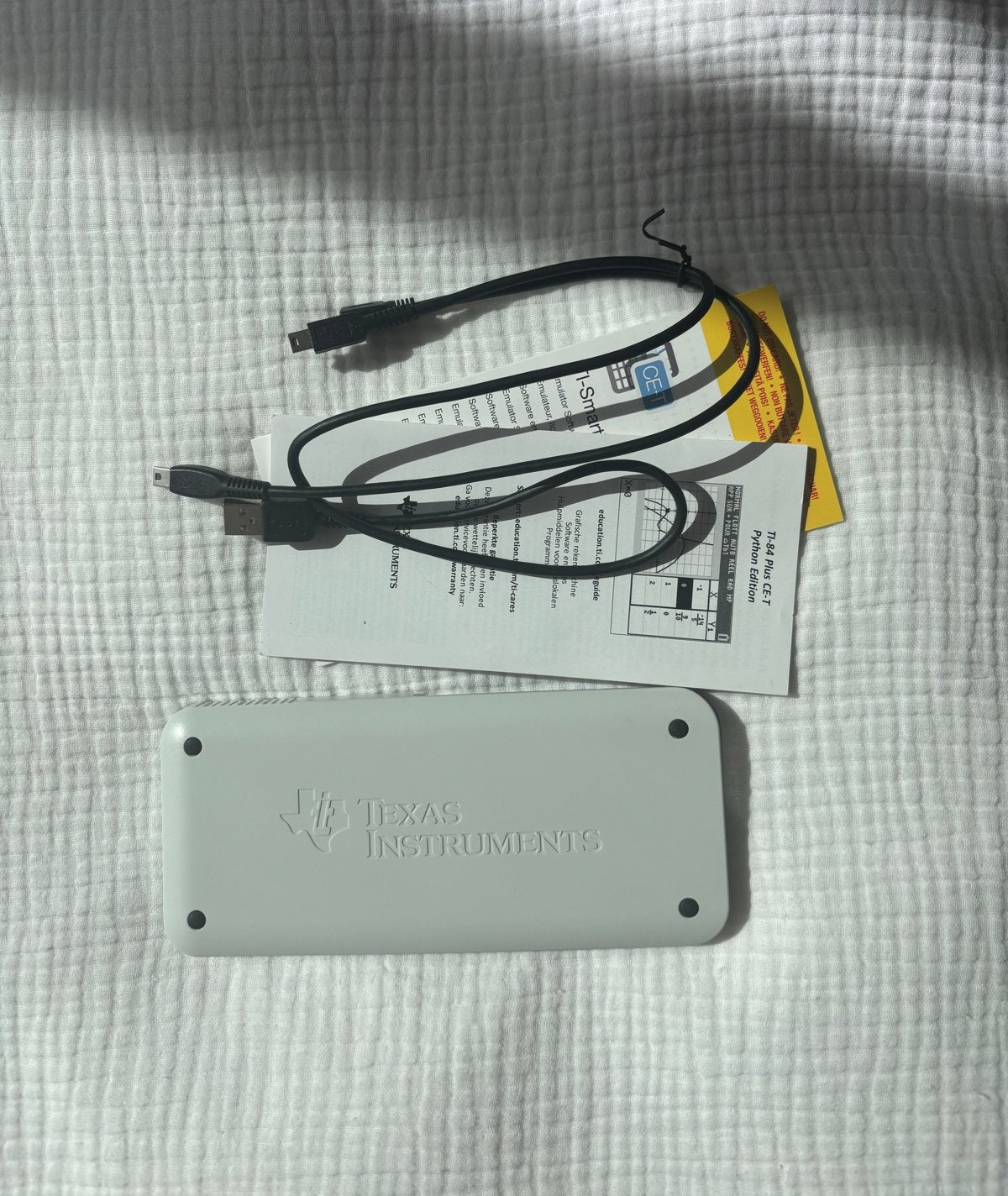 TI-84 Plus CE-T Python Edition – perfect werkend, Diversen, Ophalen of Verzenden, Grafische rekenmachine, Zo goed als nieuw
