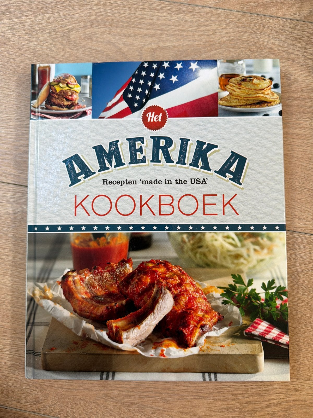 Het Amerika Kookboek - Recepten 'made in the USA', Boeken, Kookboeken, Ophalen of Verzenden, Zo goed als nieuw, Overige gebieden