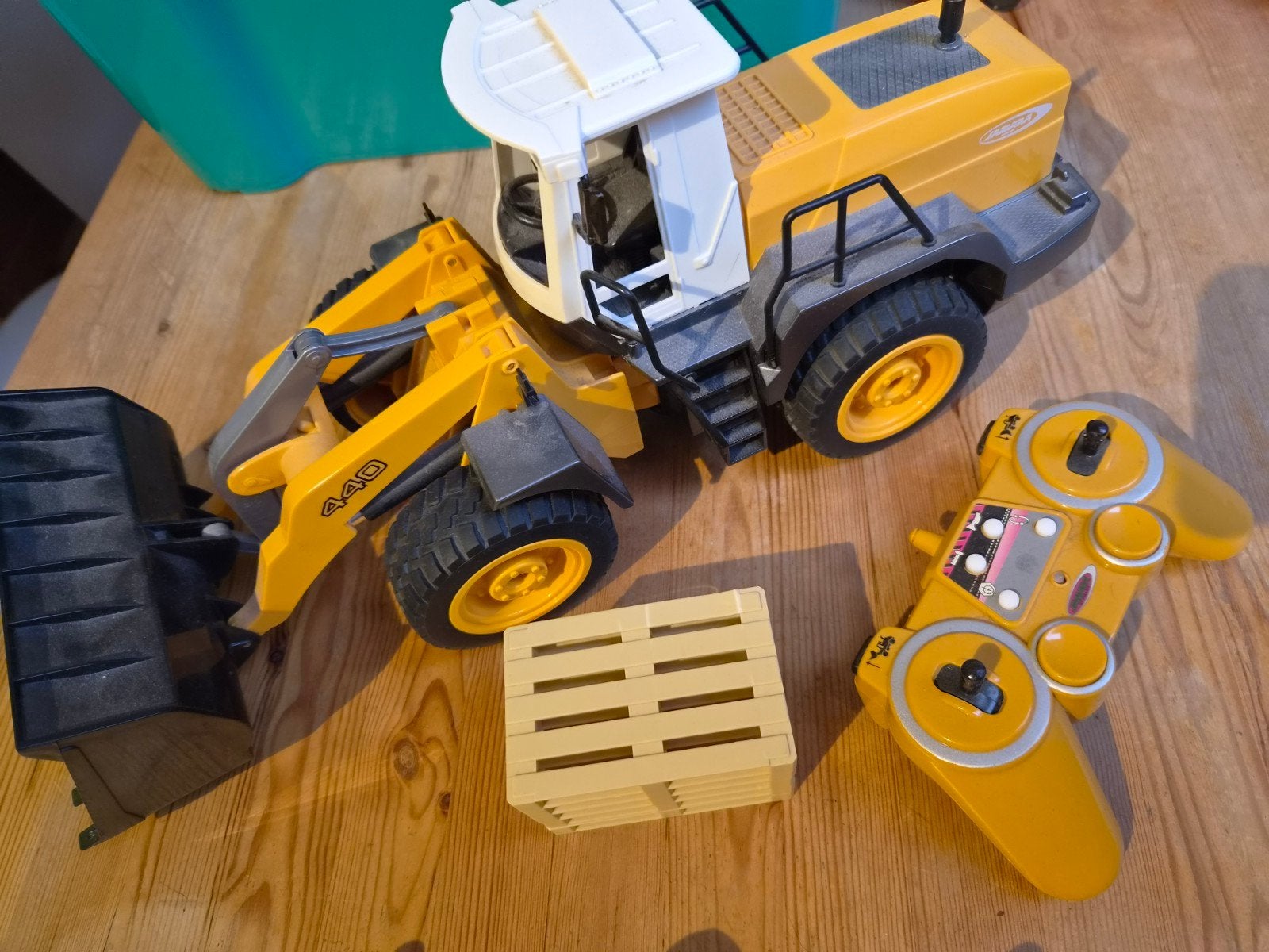 Shovel loader rc, Auto offroad, Zo goed als nieuw, Overige schalen, Ophalen