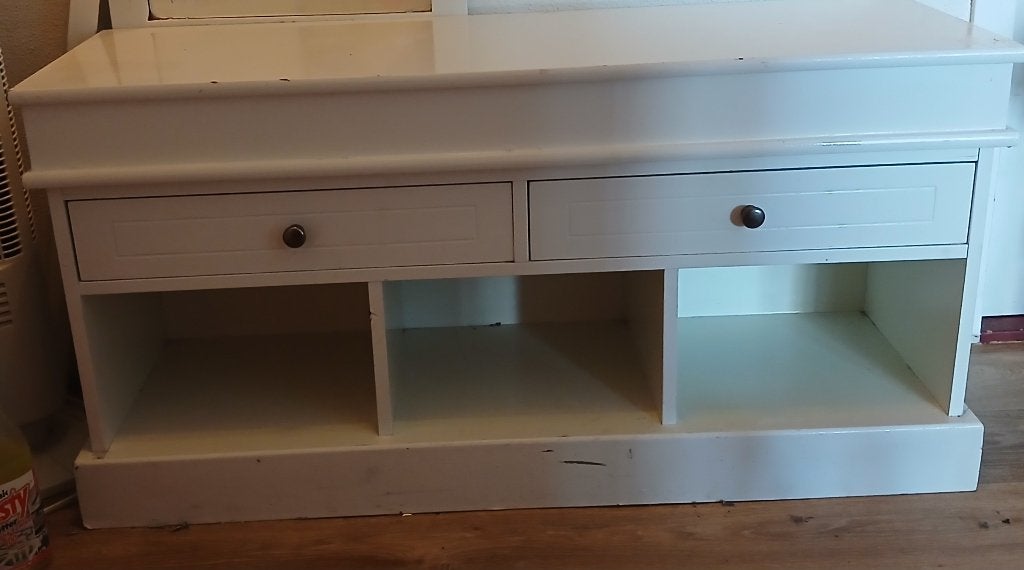 Kastje. Hout met laadjes /spiegels/tafeltje op wieltjes, Huis en Inrichting, Ophalen, Gebruikt, 1 of 2 laden, 50 tot 100 cm