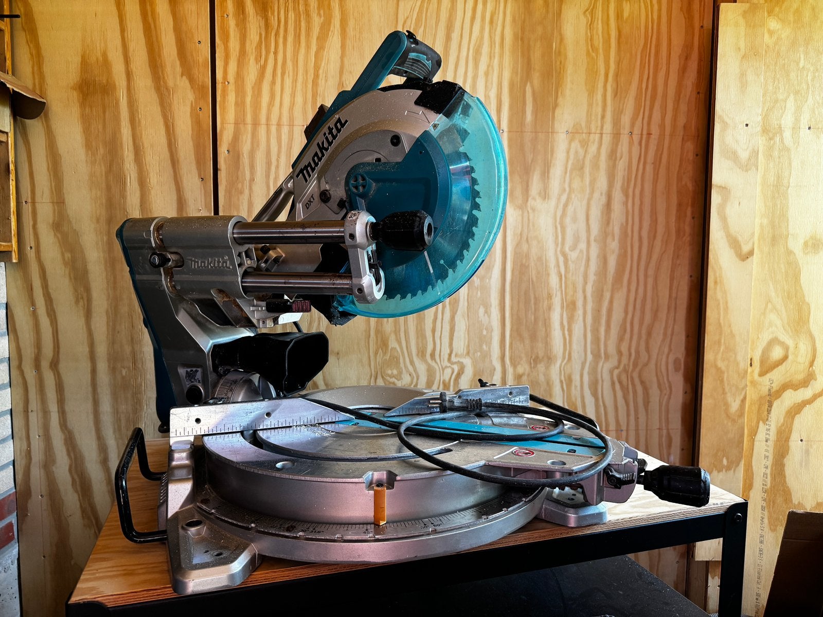 Nette LS1019 makita afkortzaag, Doe-het-zelf en Verbouw, Gereedschap | Zaagmachines, Ophalen, 1200 watt of meer, Afkortzaag, 70 mm of meer