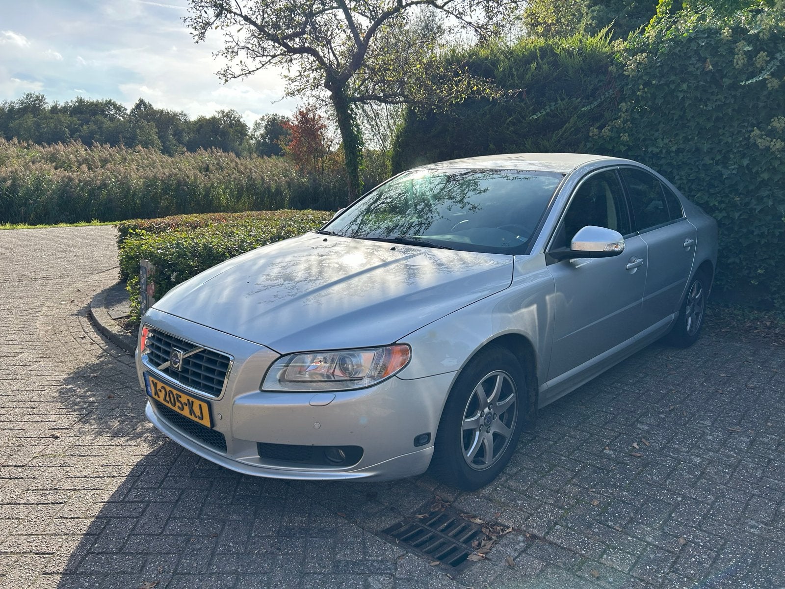 Volvo S80 2.5 T Geartronic 2008 Grijs, 1800 kg, 1514 kg, 2521 cc, 10 km/l