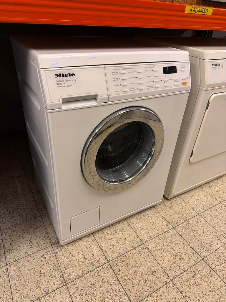 Miele W 3933 Wasmachine - Zo goed als nieuw, Ophalen, Info@kringloopdebilt.nl, Tinbergenweg 10, Miele
