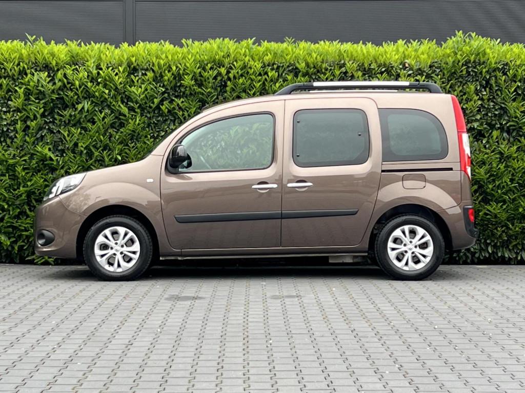 Renault Kangoo Family Rolstoelauto 1.2 TCe, CLIMATE-CONTROL,, Auto's, Renault, Parkeersensor, Stof, Gebruikt, 1295 kg