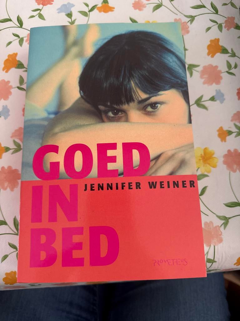 Goed in Bed - Jennifer Weiner (Roman), Ophalen of Verzenden, Nieuw, Nederland