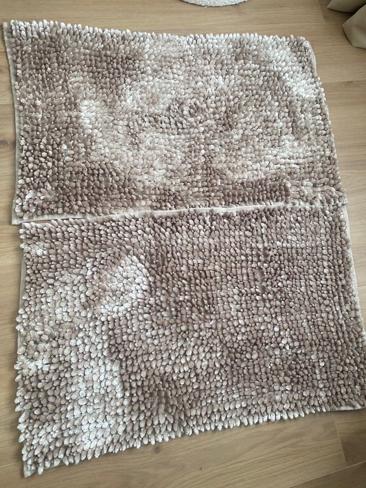 Nieuw badmat bad mat beige koper goud glanzend badkamer, Ophalen of Verzenden, Nieuw, Overige kleuren, Badmat