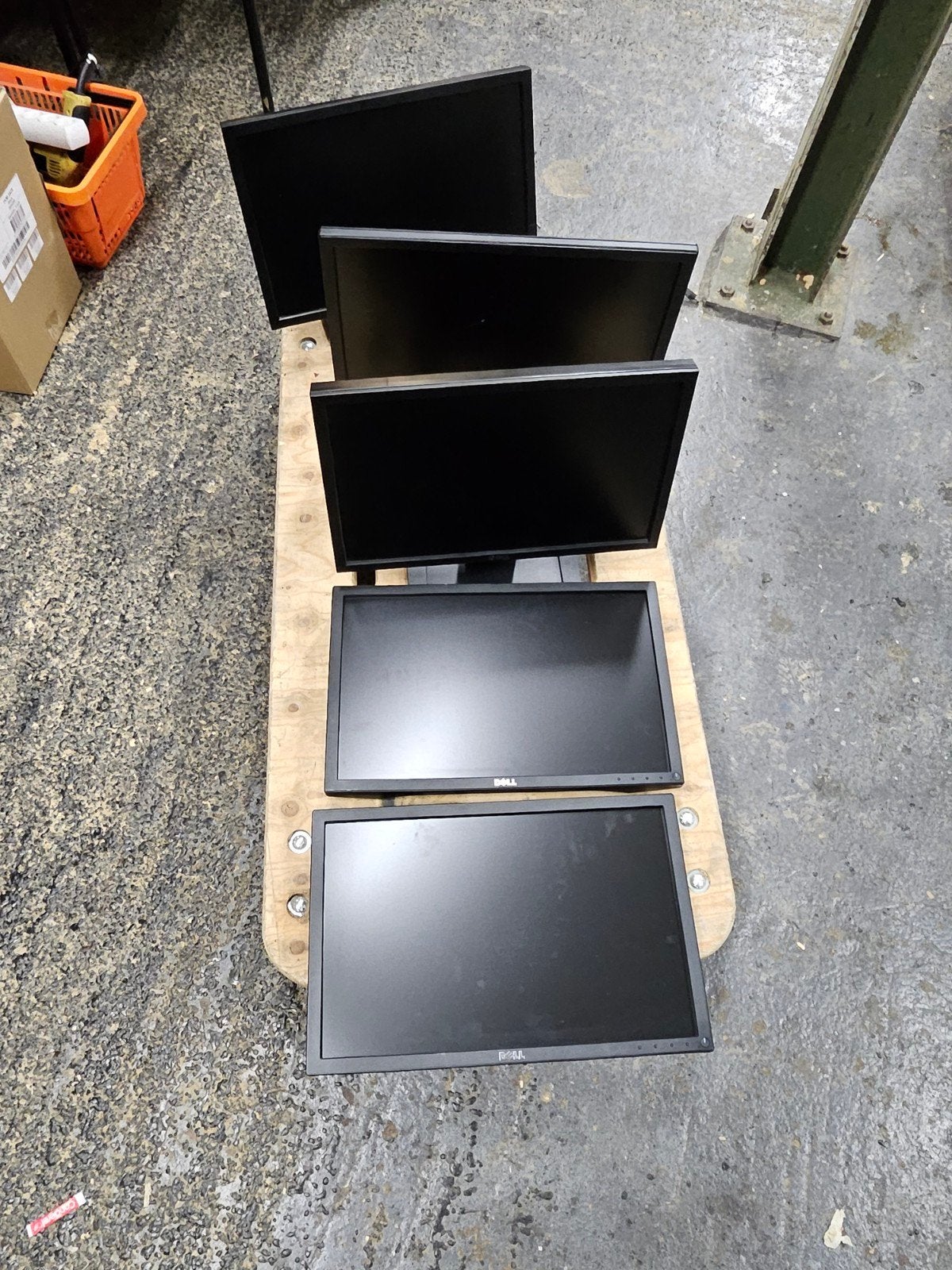 partij Dell monitoren (5x), HD, IPS, DisplayPort, Ophalen of Verzenden